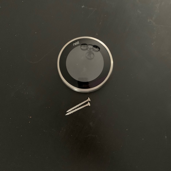 Nest thermostat - works perfect - Picture 1 of 1